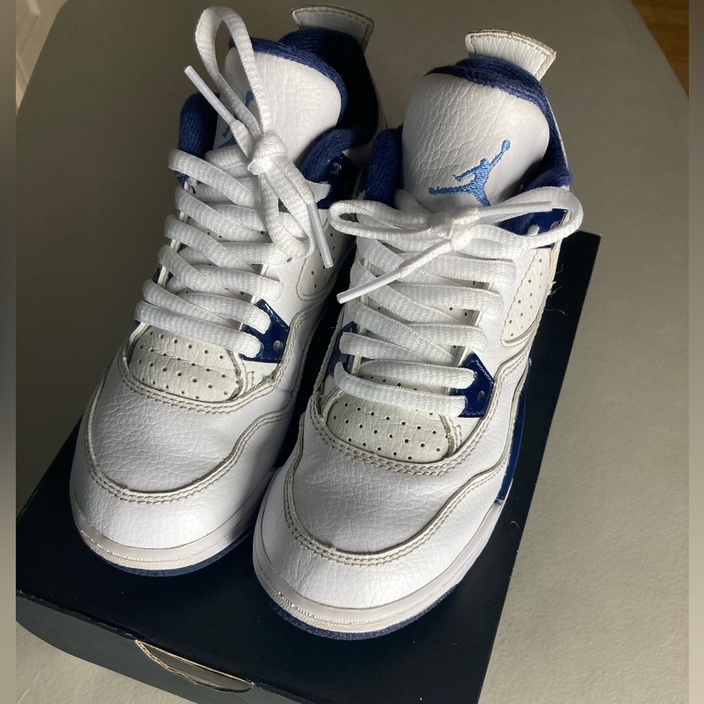 Jordan 4 Retro LS BP children’s size 11c
